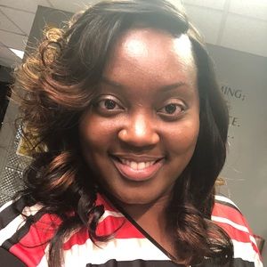 Meet your Posher, Crystal